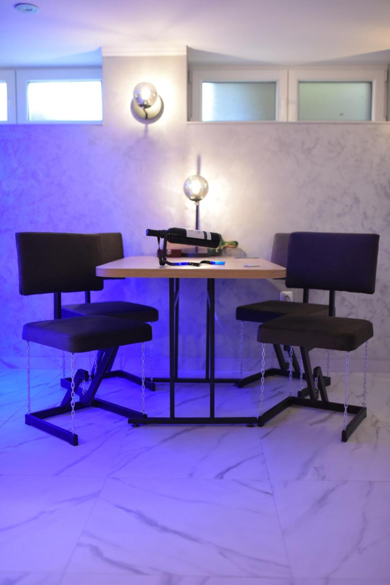 La Luna Premium Deluxe Apartment With Free Jacuzzi, Bikes & Covered Parking Nasice 외부 사진